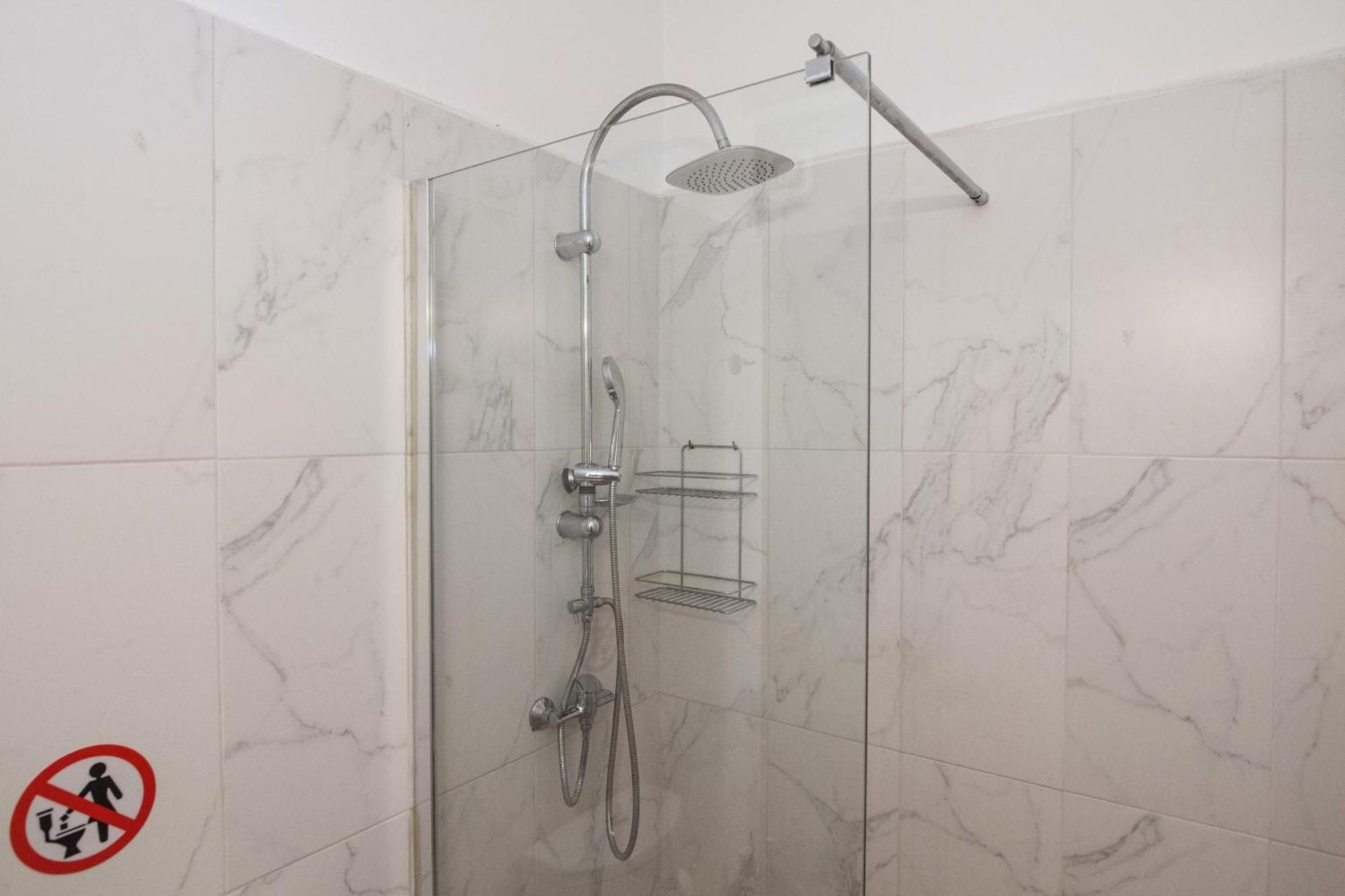 Modern 1 Bd Balcony Near Metro In Kato Patisia Apartament *